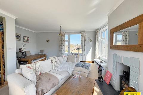 3 bedroom apartment for sale, Alexandra Road, Buxton