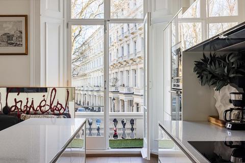 2 bedroom apartment for sale, London W2