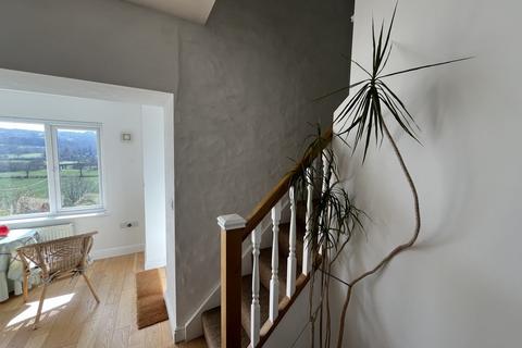 3 bedroom terraced house for sale, Church Street, Llandeilo, Carmarthenshire.