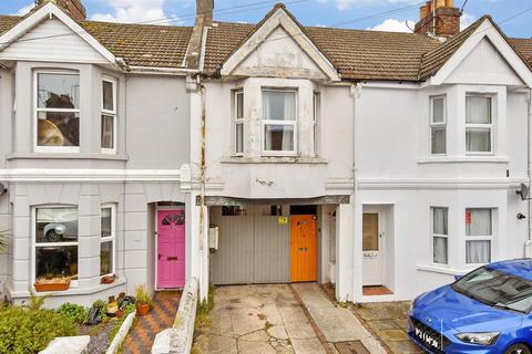 3 bedroom ground floor flat for sale, Becket Road, Worthing, West Sussex