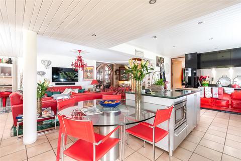 undefined, White Hart Lane, Haddenham, Aylesbury, Buckinghamshire, HP17