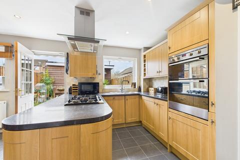 4 bedroom house for sale, Marlow SL7