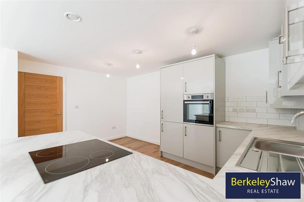 Kitchen (2)