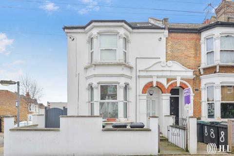 undefined, Cranbrook Park London N22