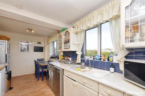 59 Ashbourne Avenue, Runcorn, WA7 4YQ