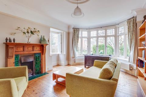 31 The Mount, Caversham, Reading, RG4 7RU