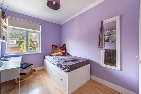 3 bedroom semi-detached house for sale, Whitchurch Gardens,, Edgware, HA8