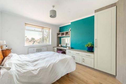 3 bedroom semi-detached house for sale, Whitchurch Gardens,, Edgware, HA8