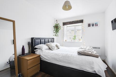 2 bedroom apartment to rent, Sheppard Drive Bermondsey SE16