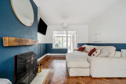 4 bedroom semi-detached house for sale, Orchard Avenue, Aylesford