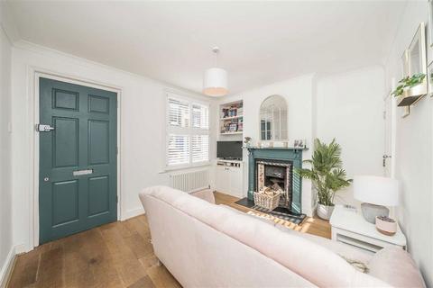 21 Latimer Road, Teddington, TW11 8QA