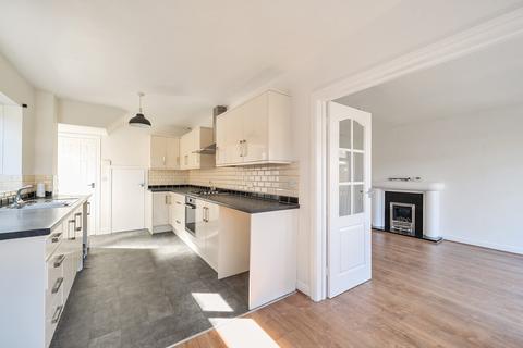 3 Ashdene, Leeds, LS12 5QR