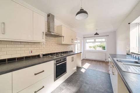 3 Ashdene, Leeds, LS12 5QR
