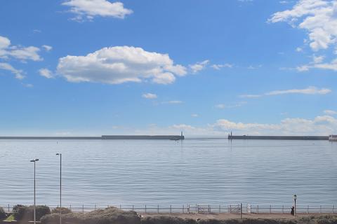 3 bedroom flat for sale, East Cliff, Dover, Kent, CT16