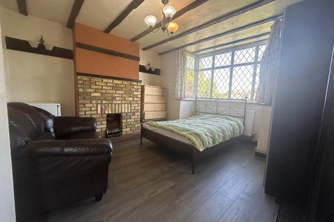 1 bedroom in a house share to rent, 57 Marion Crescent , Orpington , Kent