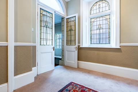 Flat 8, 119 Pembroke Road, Clifton, Bristol, BS8 3EU