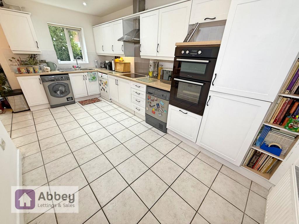 Breakfast/Kitchen