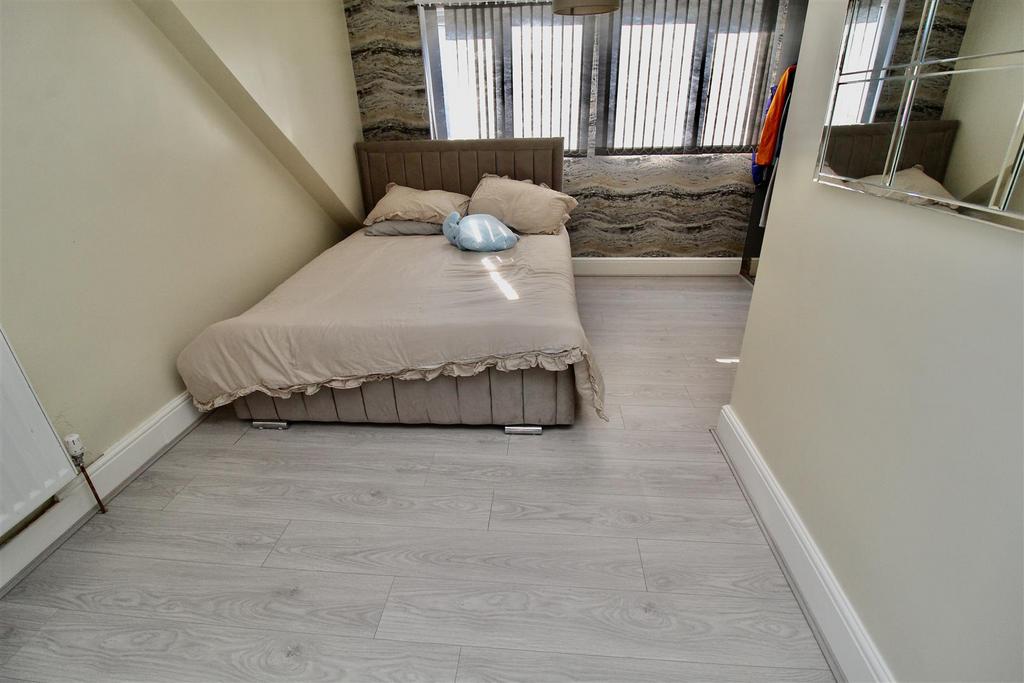Bedroom Three (L-shape Dormer)