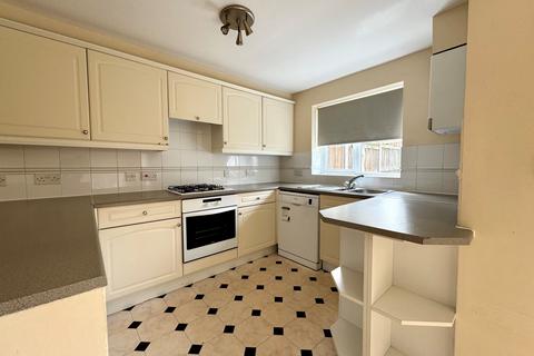 6 bedroom townhouse to rent, Rookes Crescent, Chelmsford, Essex, CM1 3GN