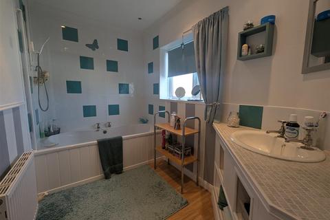 1 Hexham Way, Darlington, DL3 9UY