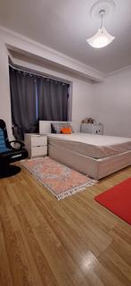 House share to rent, Unwin Avenue, FELTHAM, Greater London, TW14