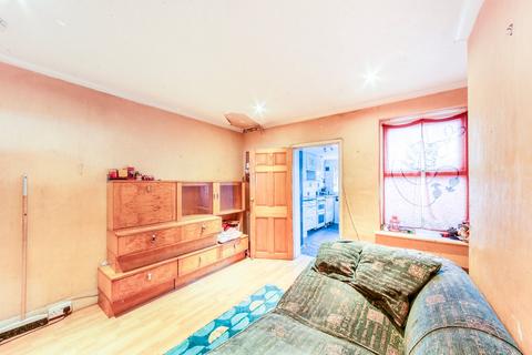201 Gloucester Road, Croydon, CR0 2DW