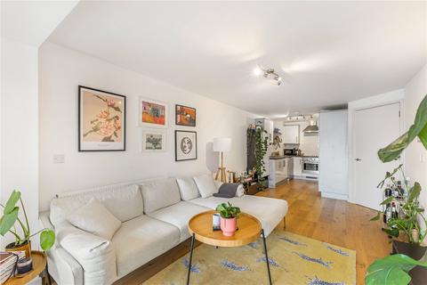 3 bedroom apartment for sale, Downham Road, London, N1