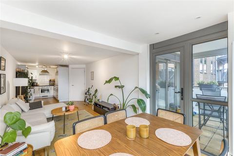 3 bedroom apartment for sale, Downham Road, London, N1
