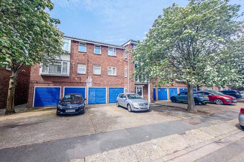 2 bedroom flat for sale, 43, Whernside Close, Thamesmead, SE28