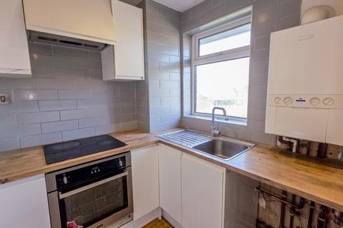 43 Whernside Close, Thamesmead, London, SE28 8HB