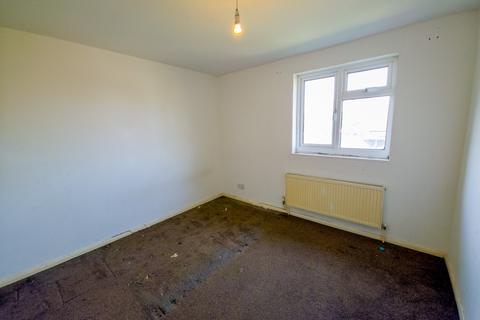 43 Whernside Close, Thamesmead, London, SE28 8HB