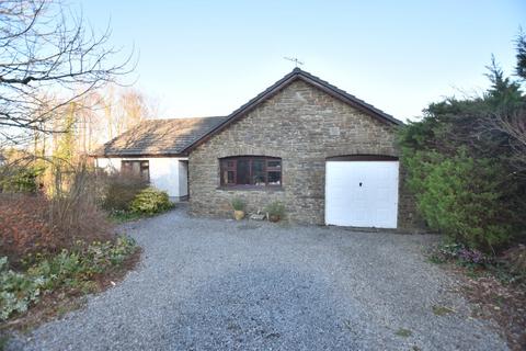 undefined, Pentre-Cwrt SA44