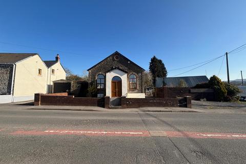 3 bedroom detached house for sale, Heol Y Meinciau, Pontyates, Llanelli
