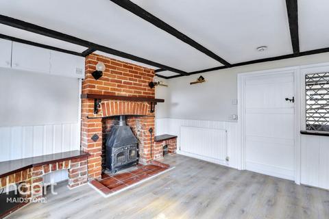 2 bedroom cottage for sale, Windmill Hill, Maidstone