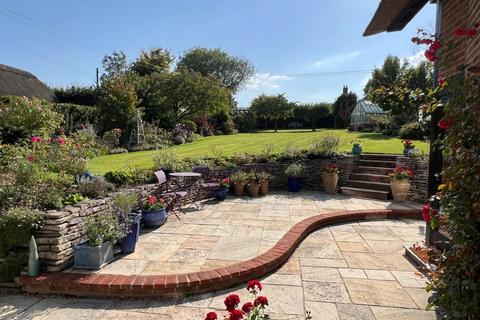 1, Blaegrove Cottage Blaegrove Lane, Up Nately, Hook, RG27 9PD