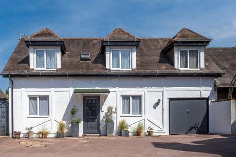 3 bedroom cottage for sale, Sandrock Hall, Hastings, East Sussex, TN34