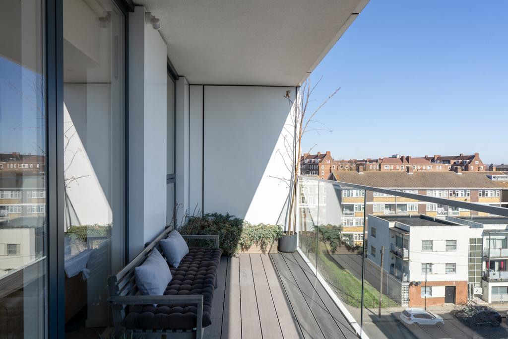 271221 - Flat22 17 Daley Street London High Res-17.jpg