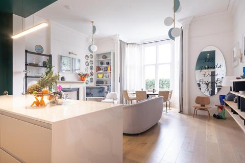 2 bedroom flat for sale, Tetbury, Gloucestershire, GL8