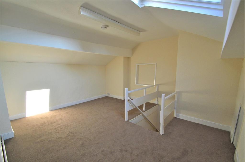 Attic / 3rd Bedroom