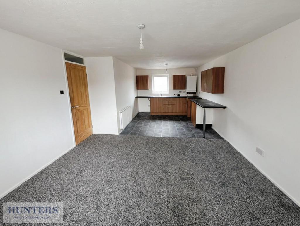 Open Plan Lounge / Kitchen