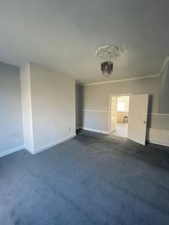 2 bedroom house to rent, Tyne Street, Chopwell,