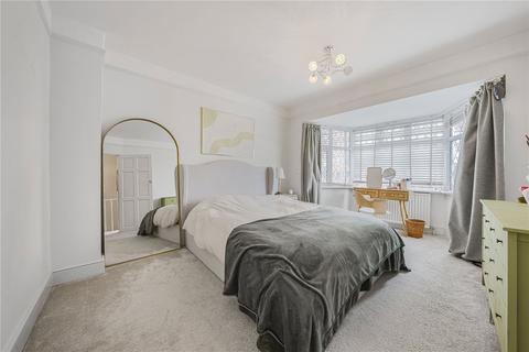 21 Beverley Way, London, SW20 0AW