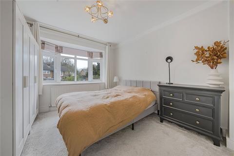 21 Beverley Way, London, SW20 0AW