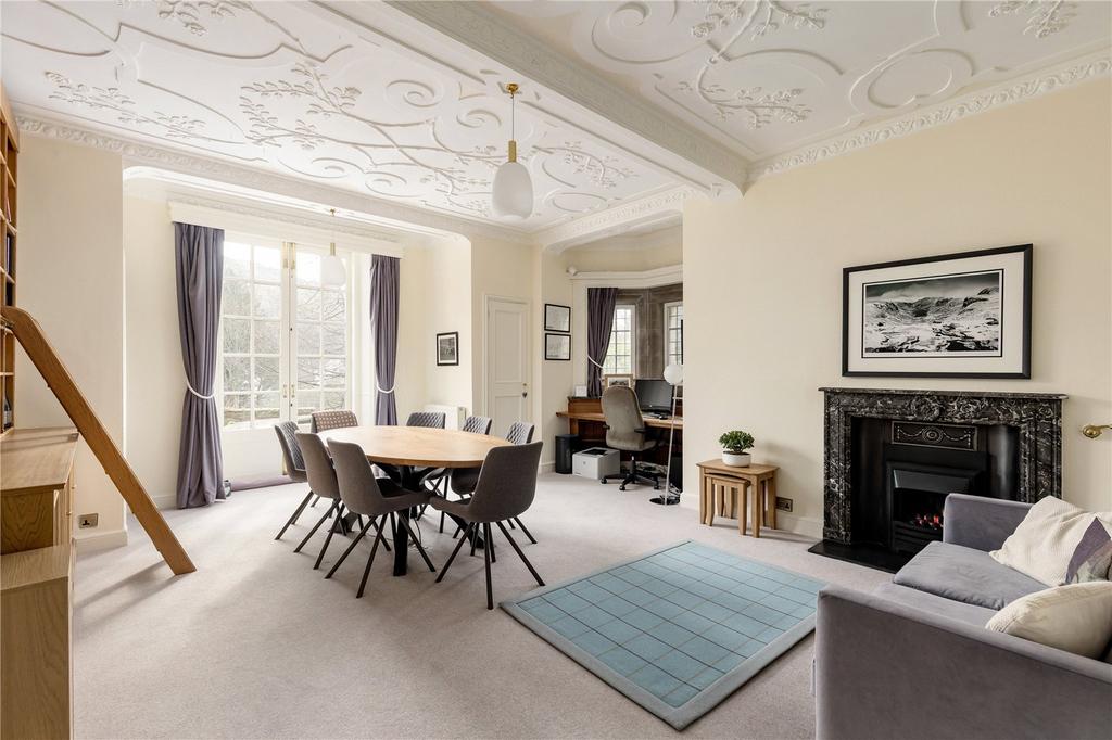 Lower Bed / Office