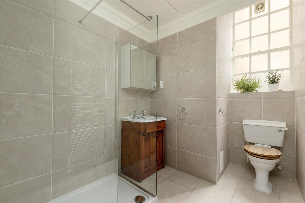 Lower Shower Room