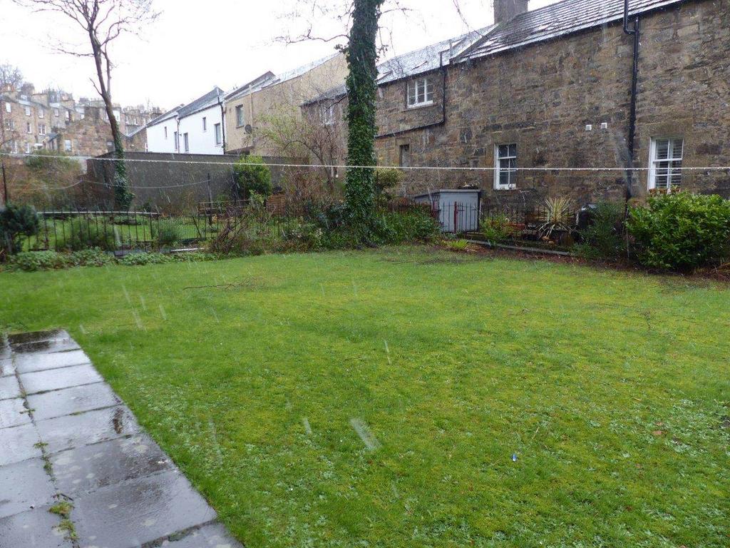 Dean Park Street 24