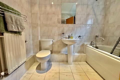 2 bedroom apartment for sale, Berkley Street, Birmingham, B1
