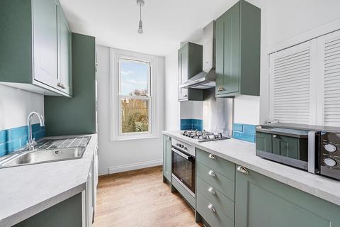 2 bedroom apartment to rent, Cedars Road Chiswick