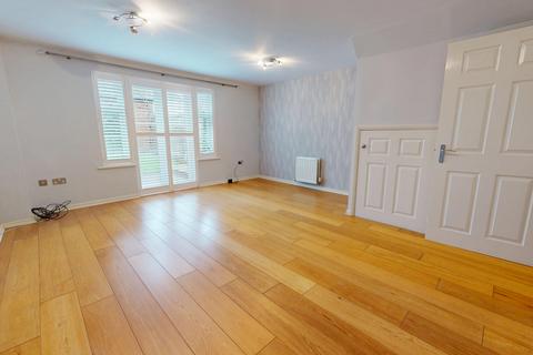 12 Violet Way, Kingsnorth, Ashford, TN23 3GH