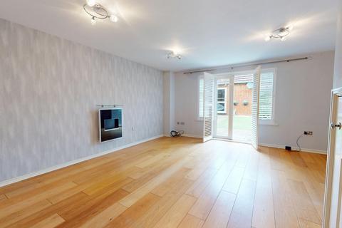12 Violet Way, Kingsnorth, Ashford, TN23 3GH